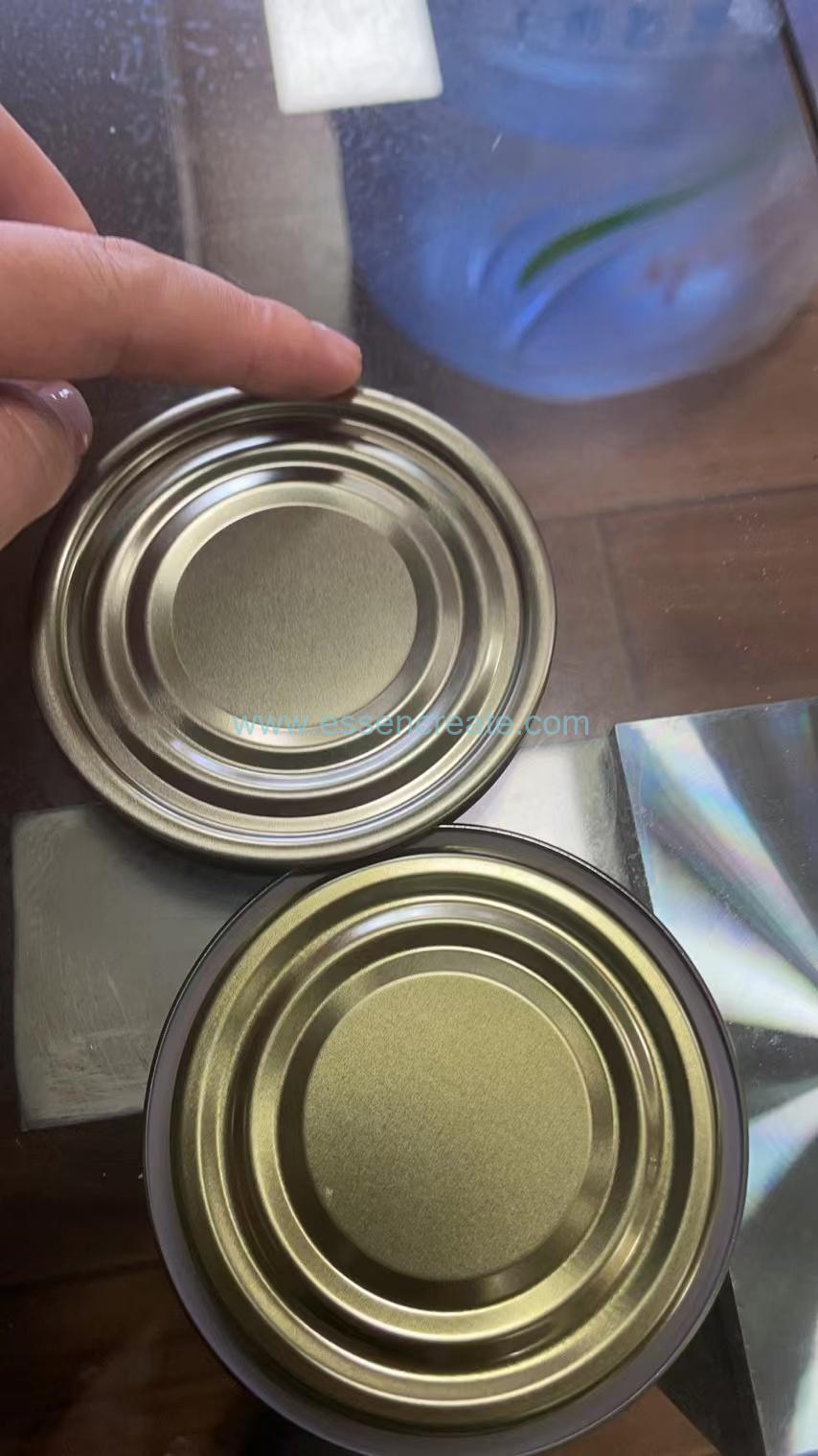 Tampas inferiores de latas de metal