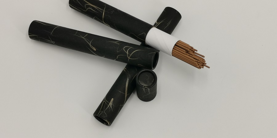 tubo de papel com tampa