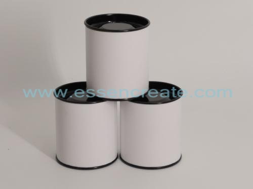 latas de papel branco composto